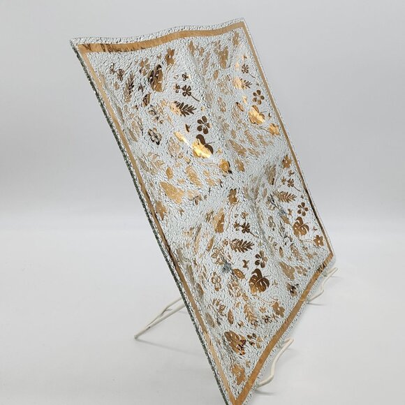 Mid-Century Gold Leaf Foliage Hostess Tray Glass Large 4 Sections 16" x 16" - Picture 2 of 11